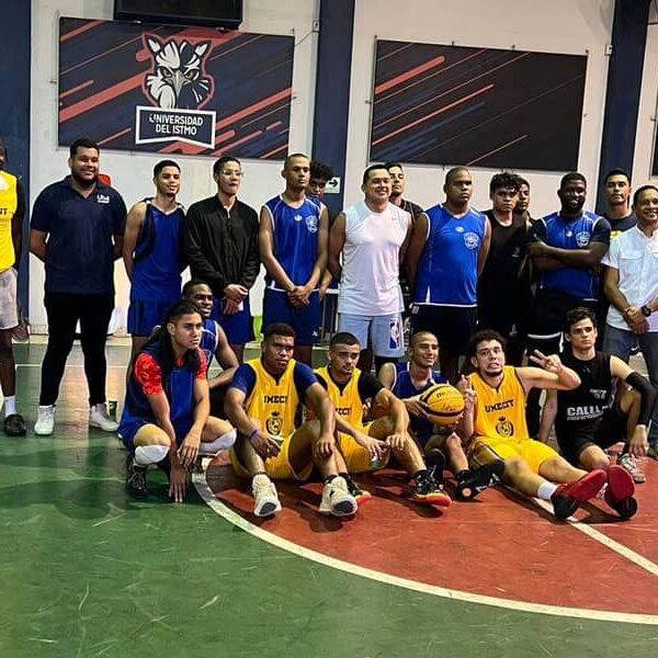 La Selección de Baloncesto de UMECIT se lleva el Oro en el Torneo 3×3 Universitario