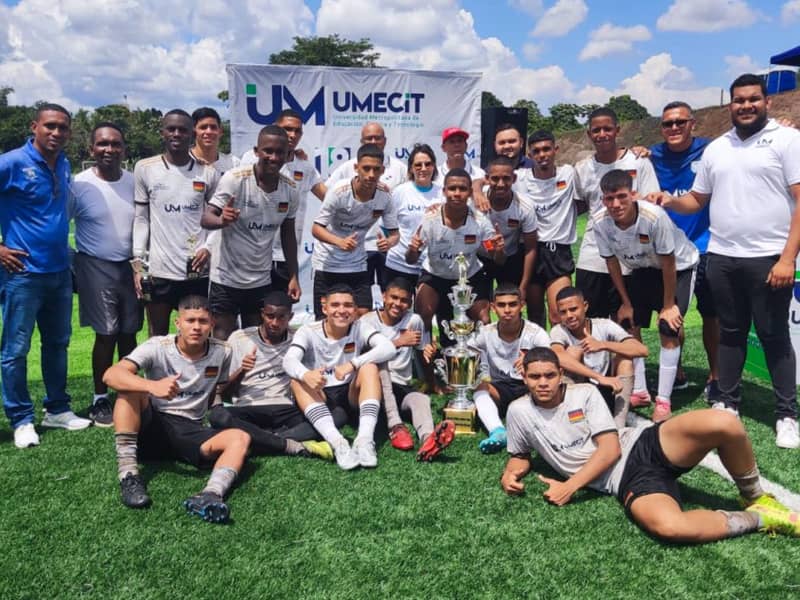 Academia Uruguaya de Fútbol Futuras Estrellas