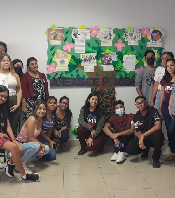 Experiencia académica con estudiantes de Psicología General