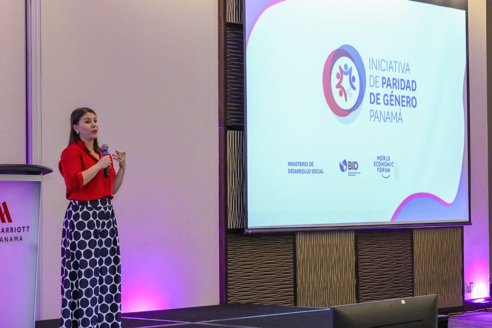 UMECIT se une a la Iniciativa de Paridad de Género en Panamá