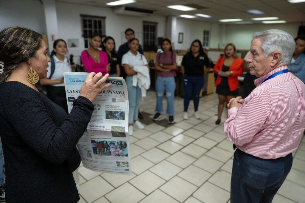 Visita a un medio de comunicación: La Estrella de Panamá & El Siglo