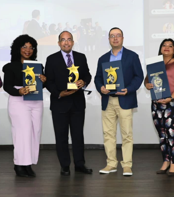 Celebramos la 6.ª Jornada de Innovación Docente en el Aula: Explorando el Futuro de la Educación Superior