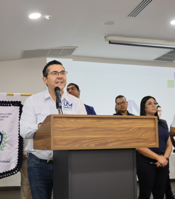 Vigésima Jornada Estudiantil de Investigación: Un éxito en la sede de Panamá