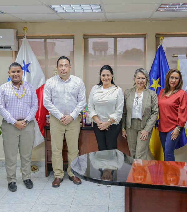 Se fortalecen lazos interinstitucionales para impulsar la investigación en Chitré