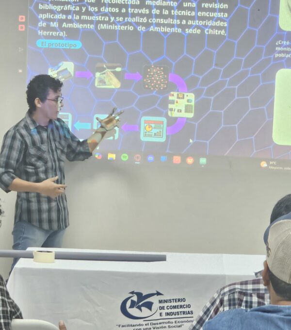 Innovación desde UMECIT: Presentación de Prototipo para Mitigar Riesgos Ambientales en Chitré