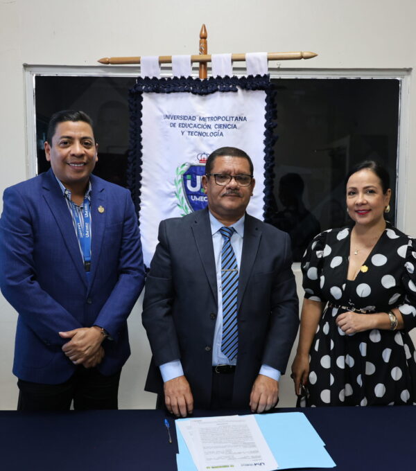 UMECIT y la Cooperativa de Servicios Múltiples San Antonio R.L fortalecen la cooperación interinstitucional