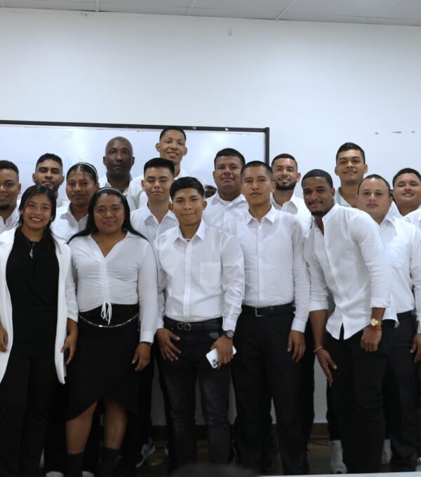Conversatorio de Criptomonedas y Tecnología Financiera en la UMECIT