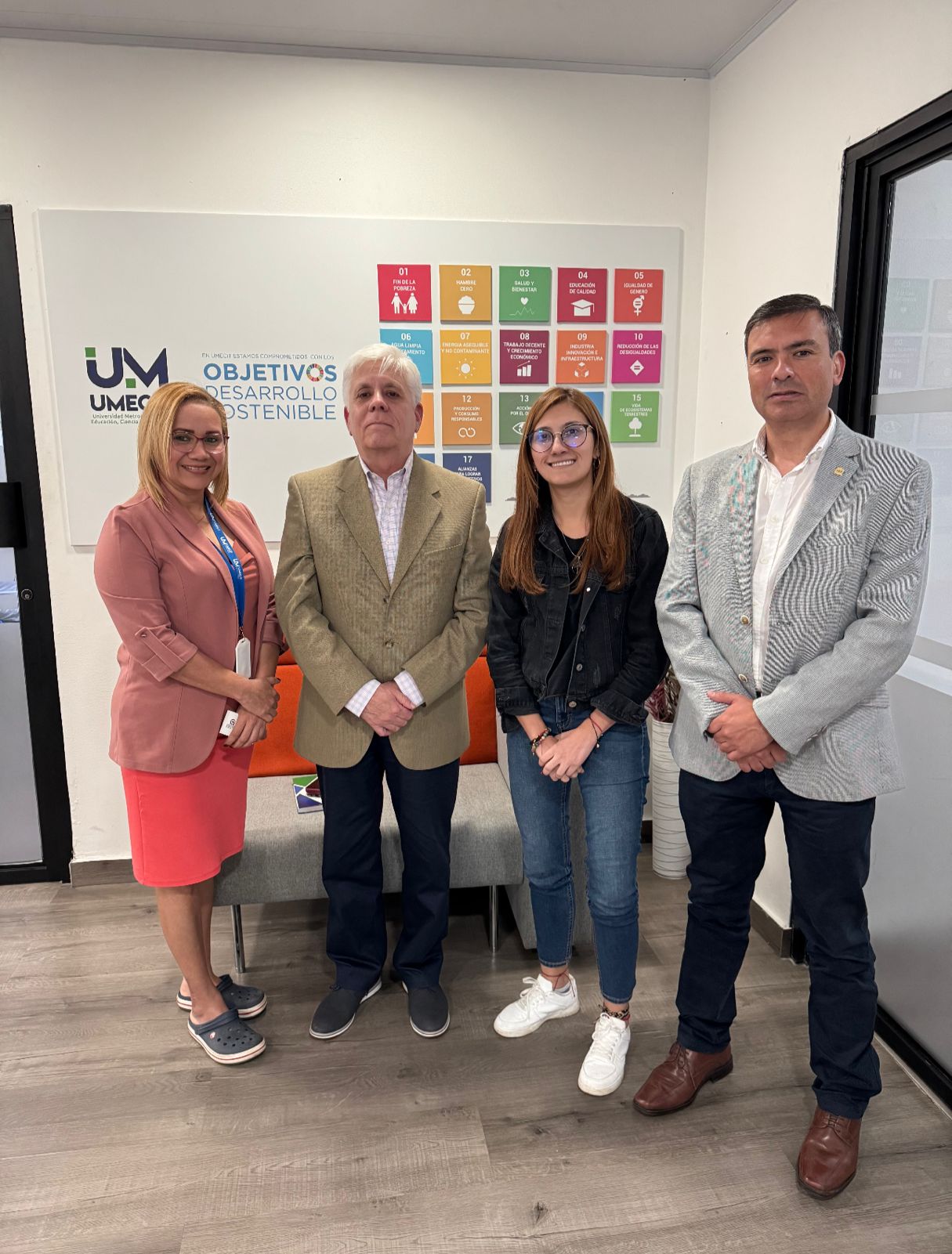 Reunión de Cooperación entre la Universidad Andrés Bello y UMECIT