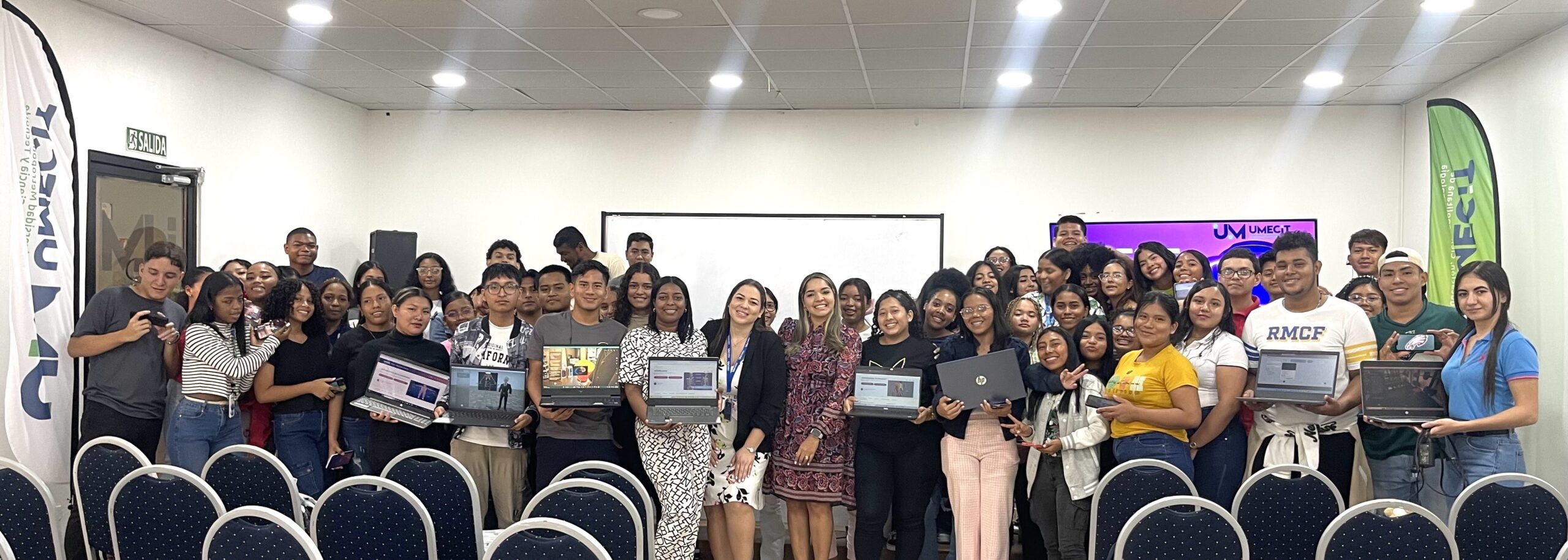 Estudiantes de Enfermería crean metaversos educativos en EON-XR