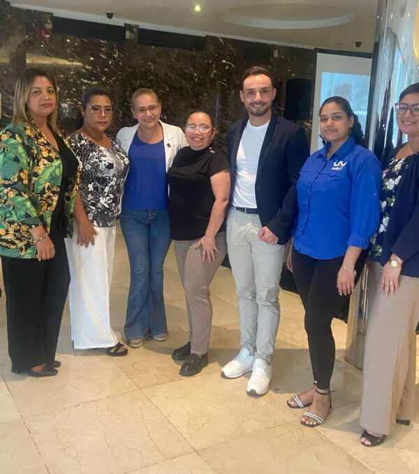 Fortaleciendo la formación continua en Trabajo Social desde espacios de alto nivel académico