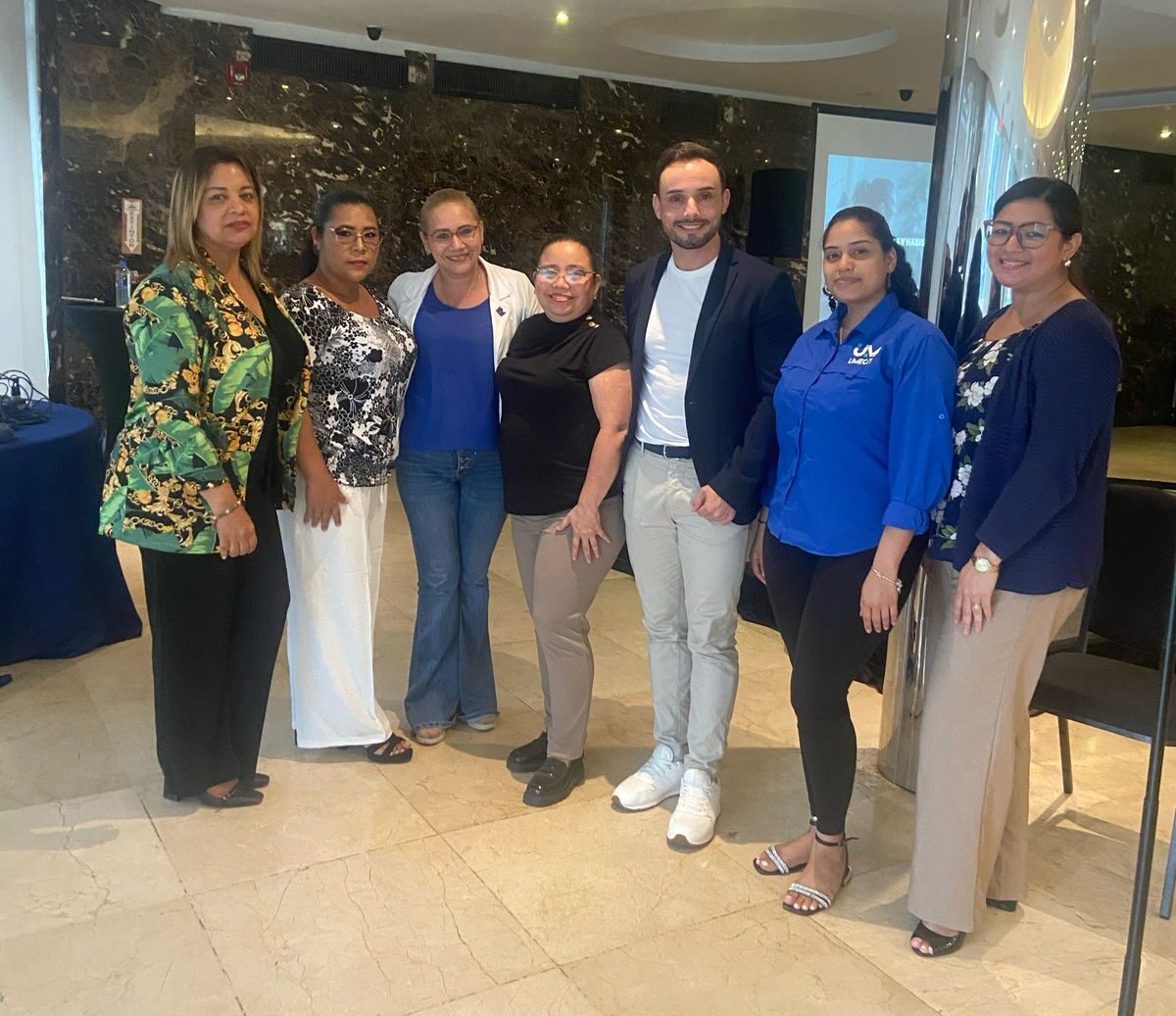 Fortaleciendo la formación continua en Trabajo Social desde espacios de alto nivel académico
