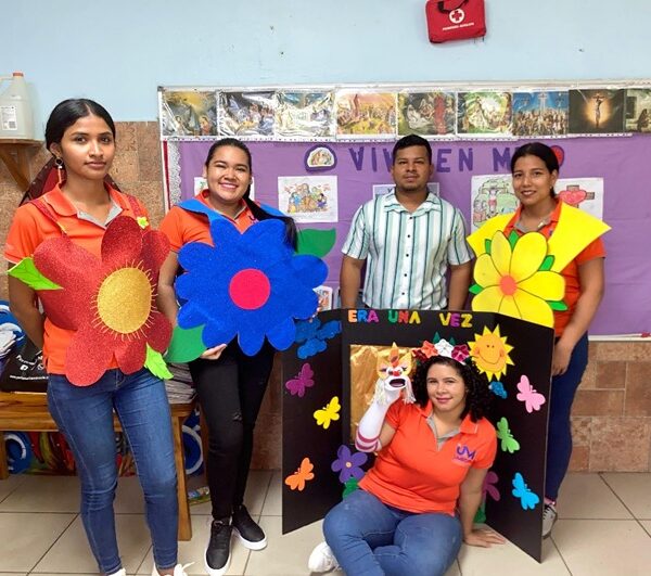 Promoviendo valores desde la educación inicial: práctica académica de estudiantes de la Sede Santiago