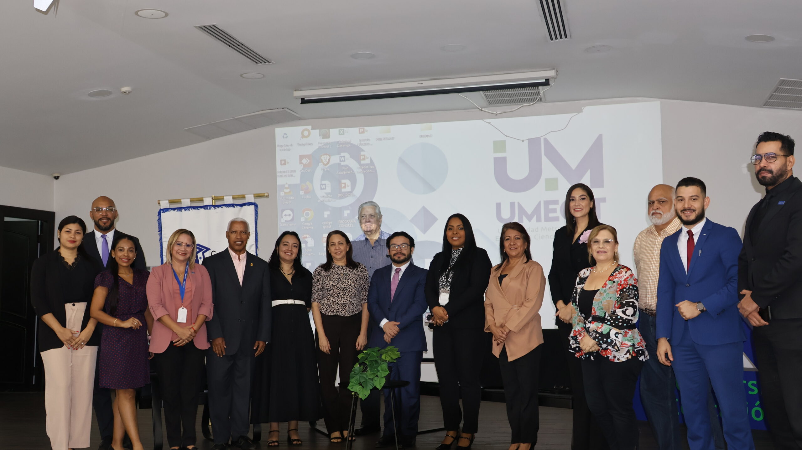UMECIT fue sede de conversatorio sobre mujeres migrantes y educación