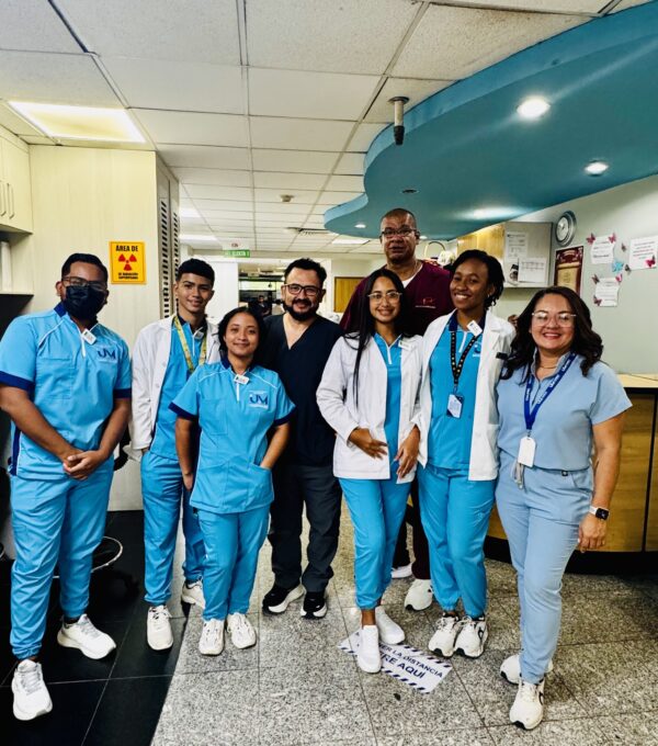 Estudiantes de Radiología e Imágenes Médicas inician sus rotaciones clínicas