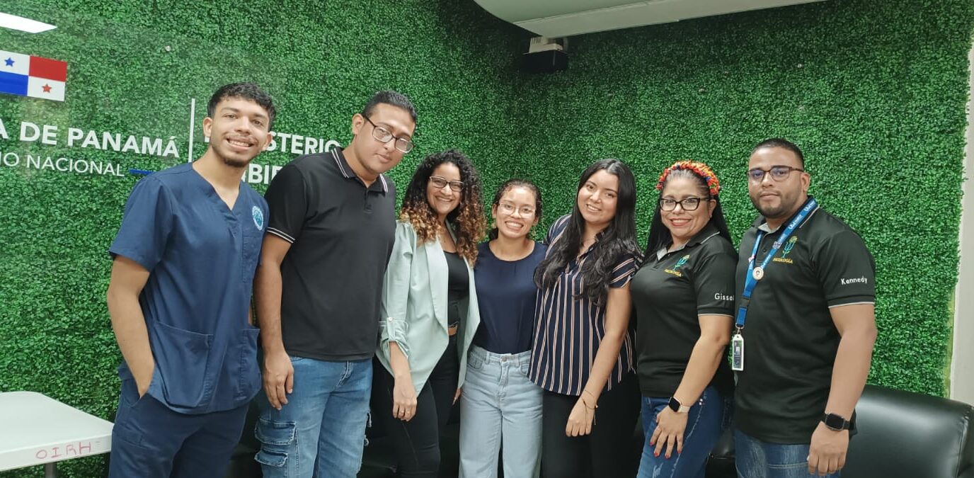 UMECIT participa en la feria “Bienestar y Compromiso Institucional: La Psicología en el Mundo Laboral