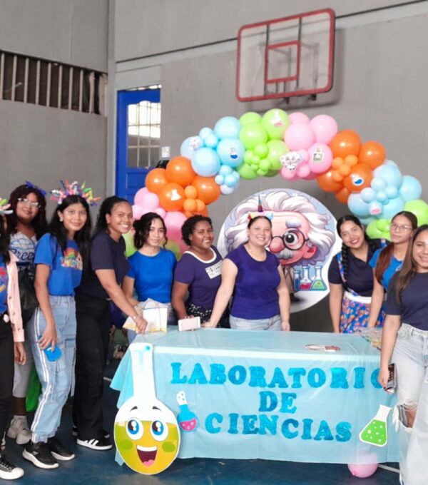 Conmemoración del Día de la Primera Enseñanza en la Facultad de Educación
