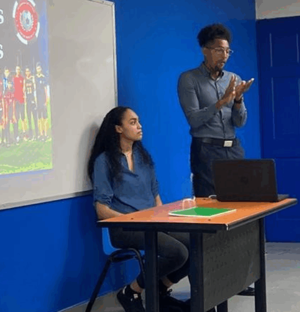 Estudiante de UMECIT fortalece su formación en Colombia a través de programa de movilidad internacional