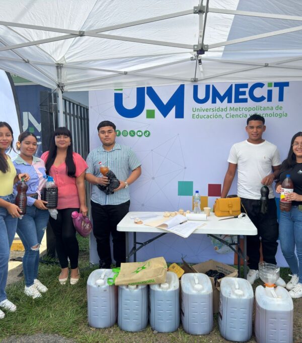 Jornada de Reciclaje de Aceite de Cocina Usado en UMECIT Sede Santiago: compromiso ambiental y académico