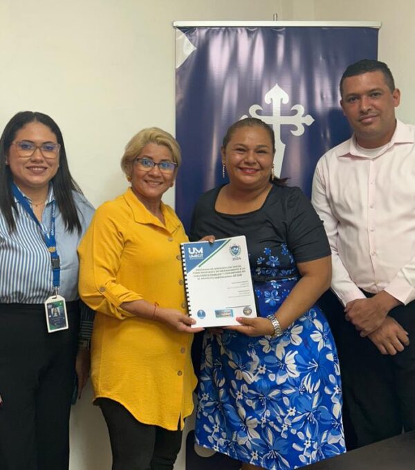 UMECIT Santiago entrega informe de investigación sobre convivencia familiar y comunitaria a la Alcaldía de Santiago