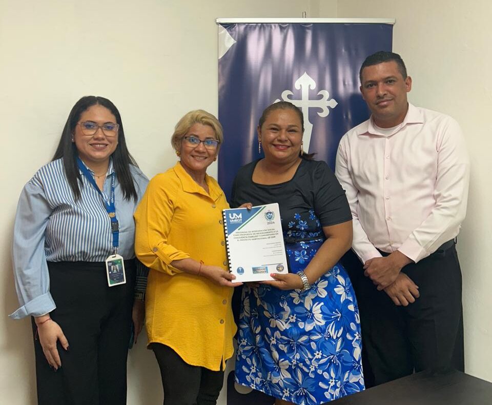 UMECIT Santiago entrega informe de investigación sobre convivencia familiar y comunitaria a la Alcaldía de Santiago