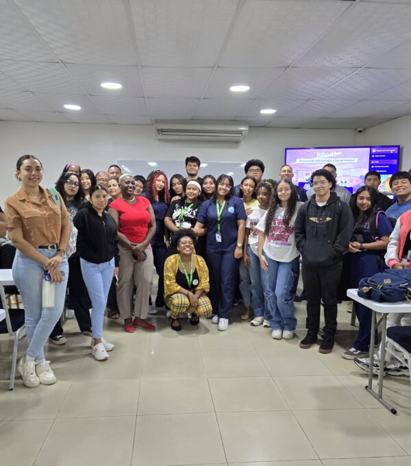 Taller Psicoeducativo “Rompiendo el Silencio: Entendiendo y Previniendo el Suicidio”
