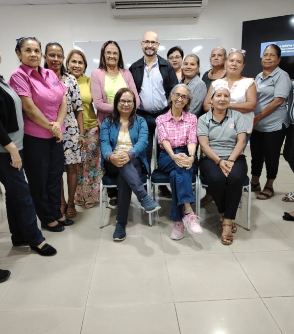 Finaliza con éxito la cuarta jornada del Proyecto de Vinculación Social “Edad Dorada” en la sede UMECIT La Chorrera