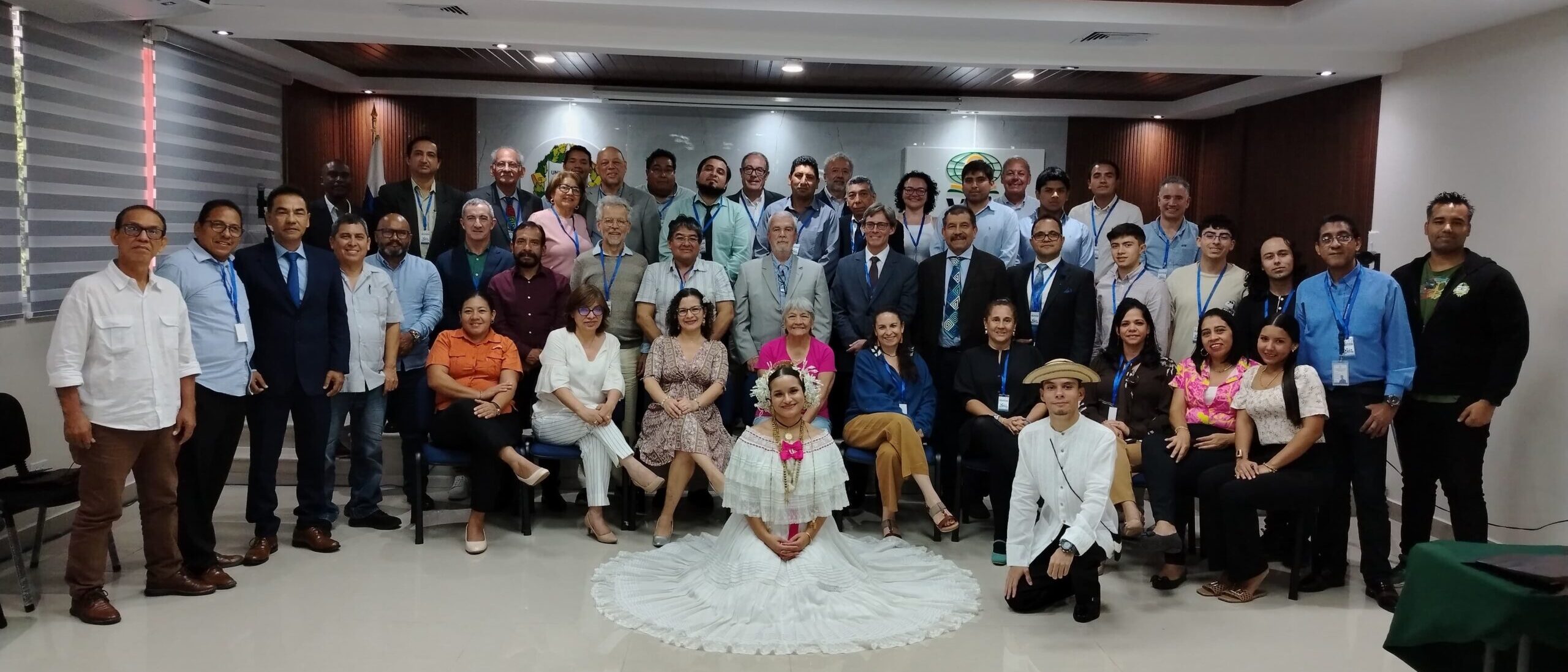 UMECIT fortalece su proyección internacional en el XVII Foro RUITEM sobre Infraestructura, Movilidad y Desarrollo Sostenible