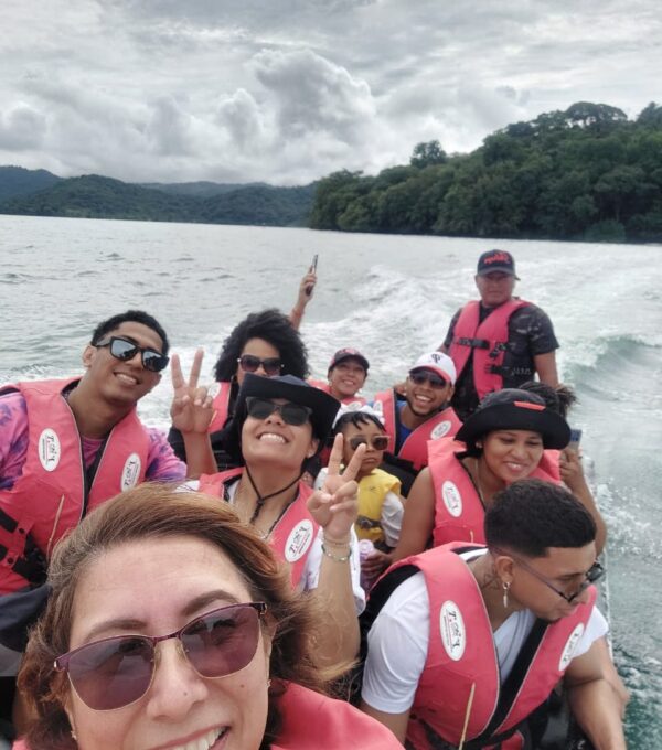Gira Académica a Colón: Aprendizaje Interdisciplinario Desde el Territorio