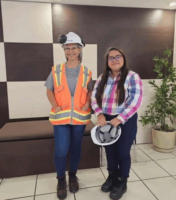 Fortaleciendo la conexión entre la academia y el sector empleador: visitas de campo de práctica profesional en Seguridad y Salud Ocupacional