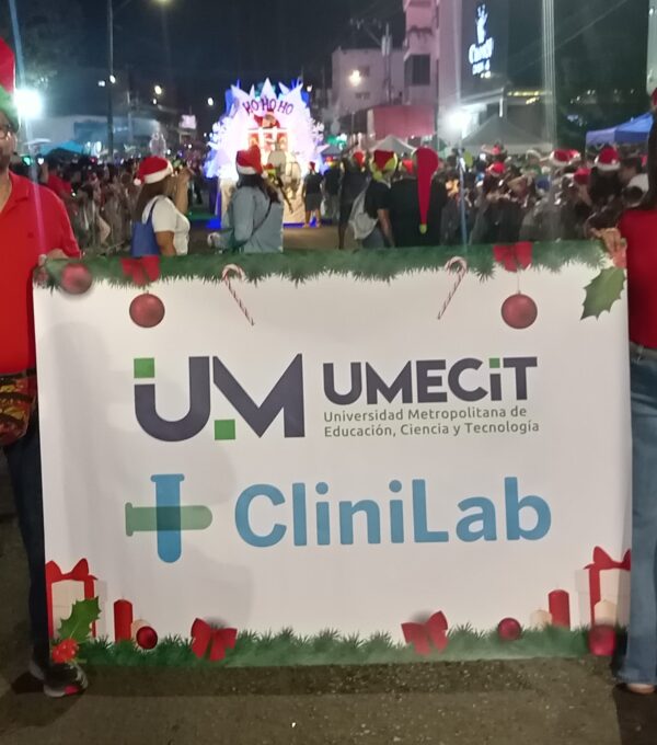 UMECIT participó activamente en el Desfile de Navidad del distrito de La Chorrera