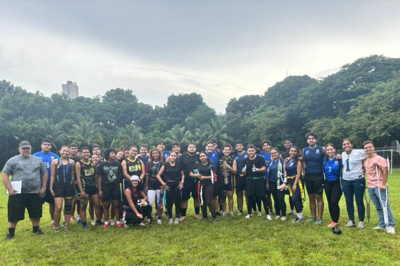 Flag Football </br><span style="font-size:18px";>¡Ven y únete a nuestros entrenamientos!</span>