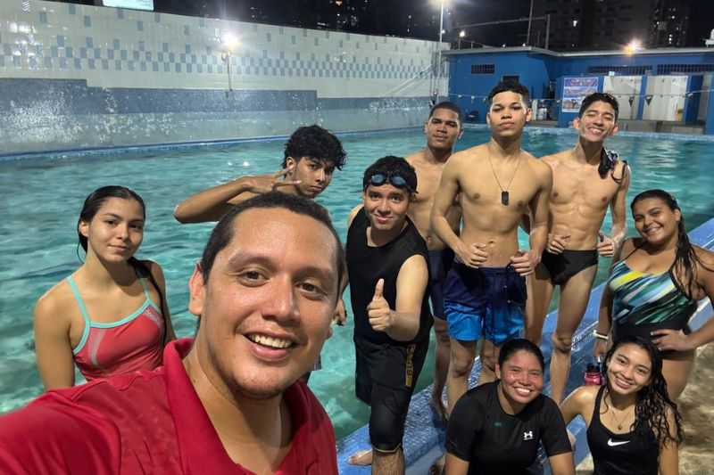 Natación </br><span style="font-size:18px";>¡Súmate y sé parte de esta nueva historia!</span>