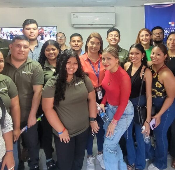 Participación académica y comunitaria impulsa el emprendimiento en la Feria Internacional de La Chorrera