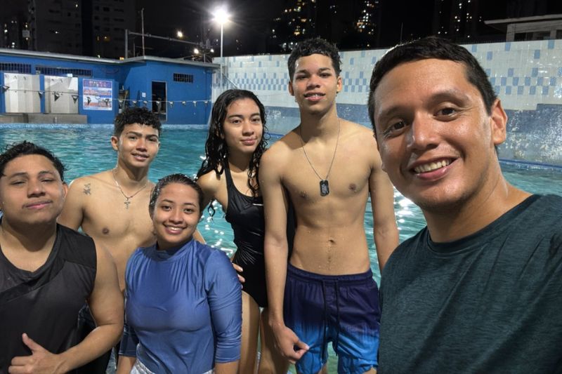 Natación </br><span style="font-size:18px";>¡Súmate y sé parte de esta nueva historia!</span>