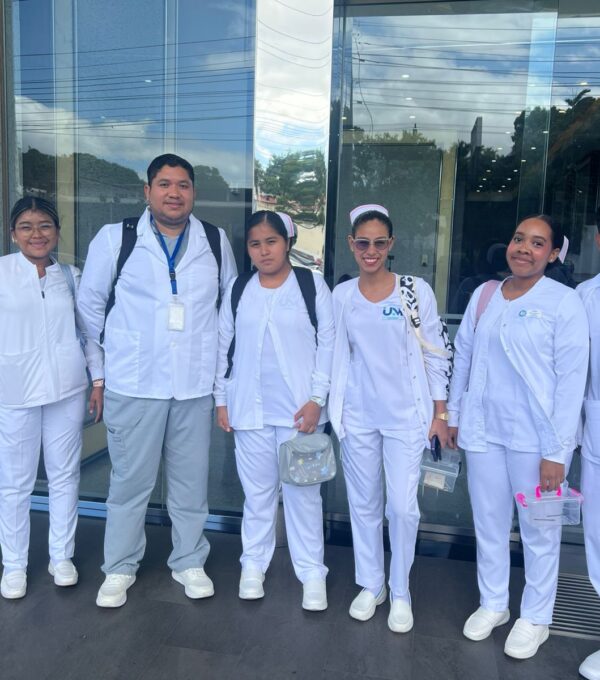 Inicio de Prácticas Hospitalarias de Enfermería