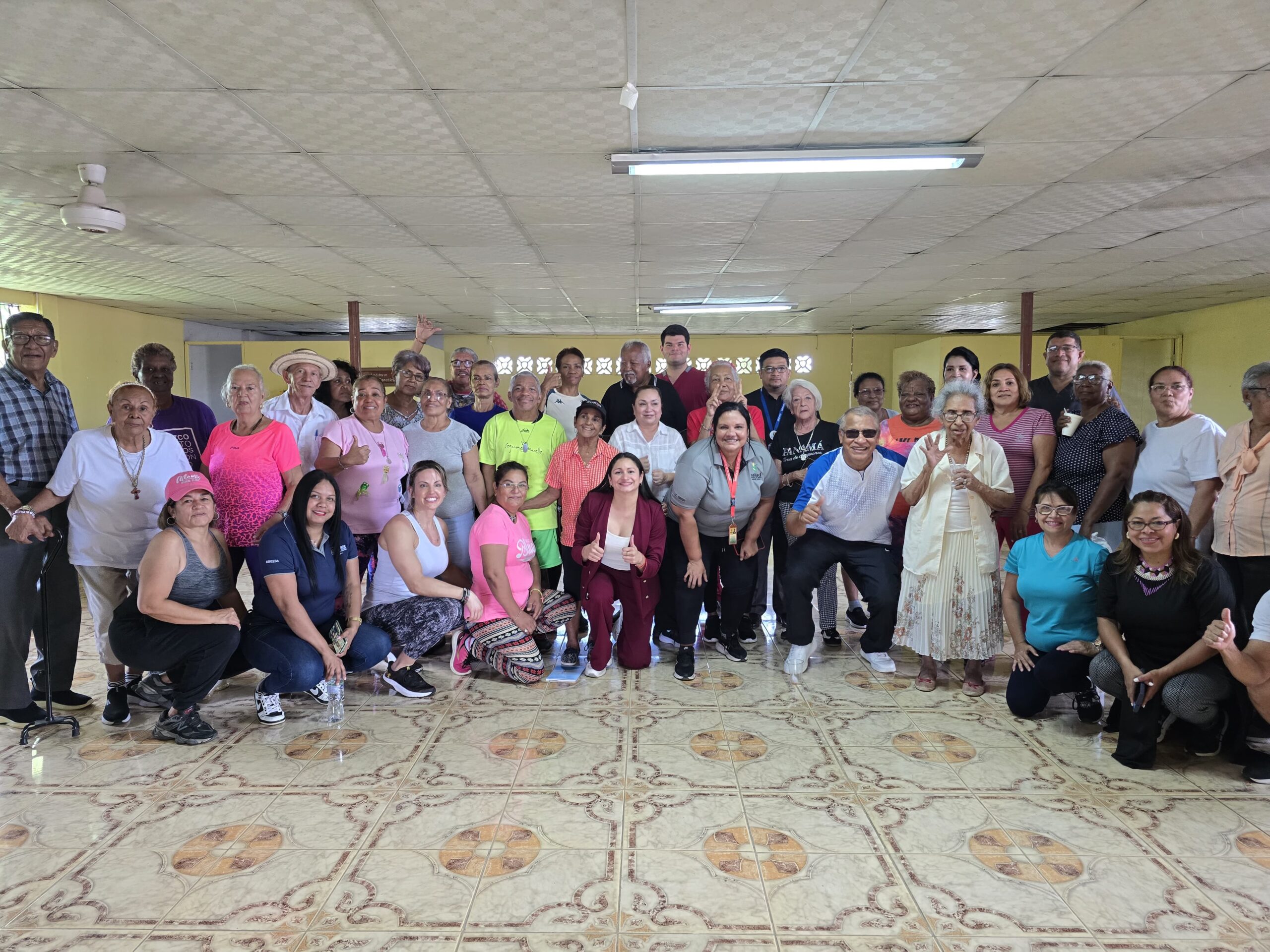 Proyecto de Vinculación Social “Edad Dorada” en beneficio de adultos mayores en La Chorrera