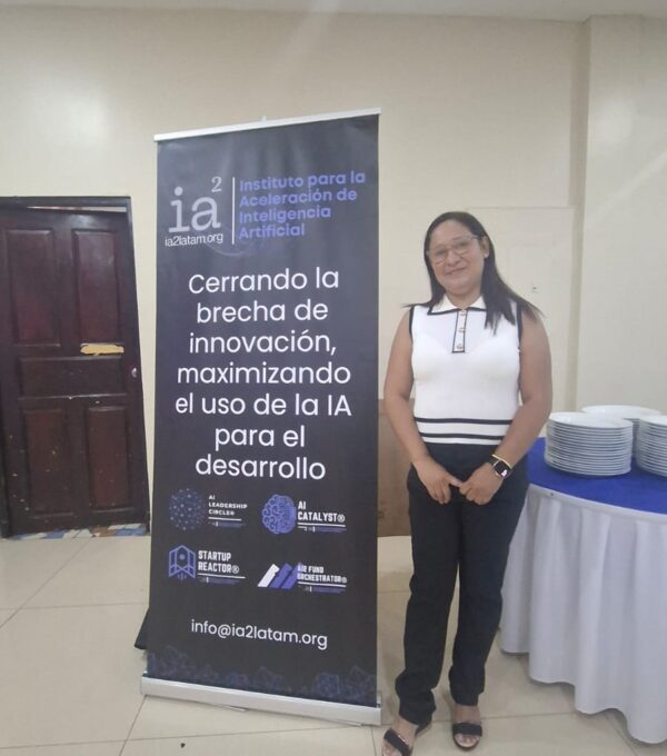 Investigadora de UMECIT participa en taller técnico nacional sobre preparación en Inteligencia Artificial