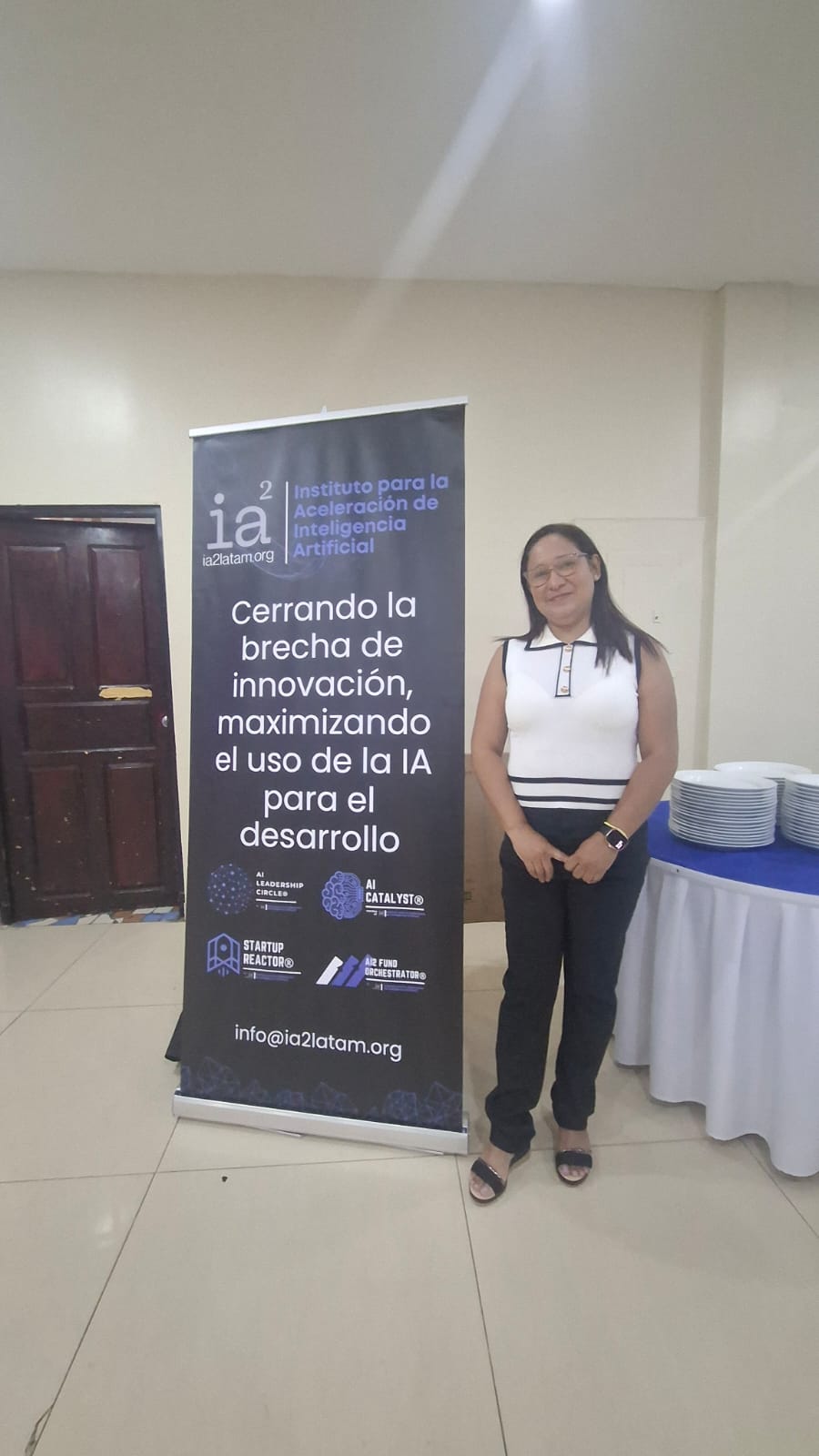 Investigadora de UMECIT participa en taller técnico nacional sobre preparación en Inteligencia Artificial