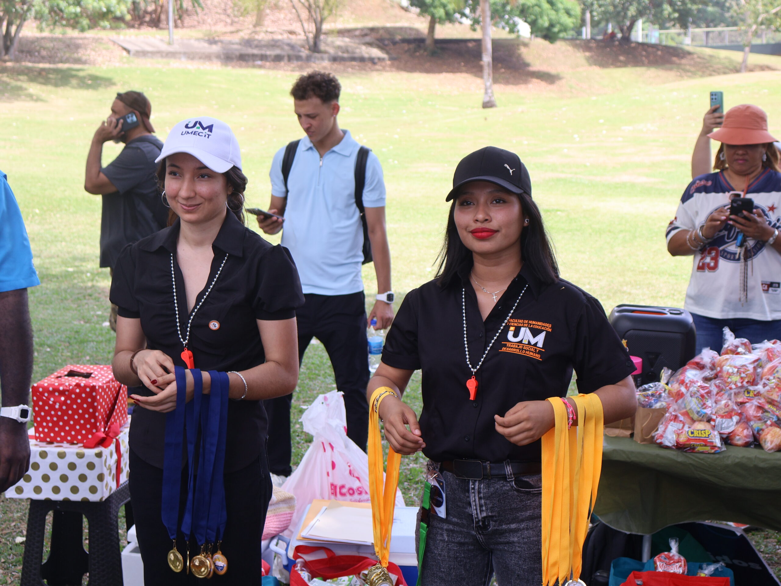 Taller de Habilidades Blandas y Liderazgo fortalece el trabajo comunitario en el Parque Omar