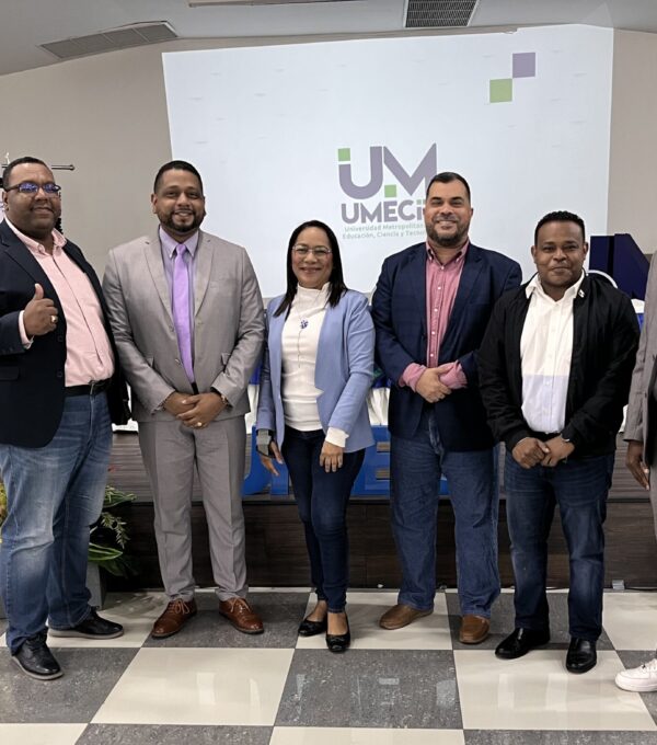 I Círculo de Conferencias de la Revista CATHEDRA