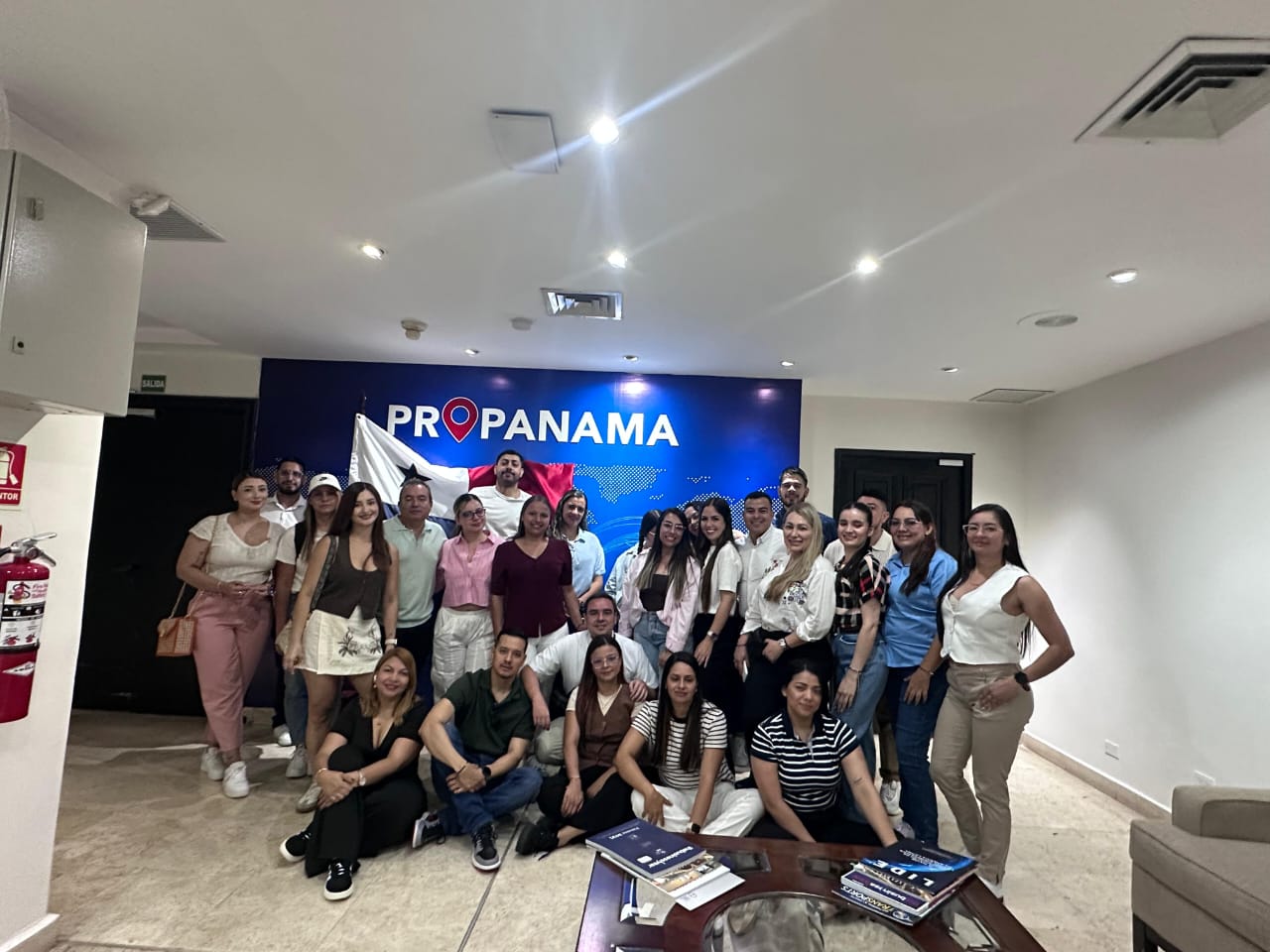 UMECIT fortalece la internacionalización con movilidad académica de estudiantes de postgrado