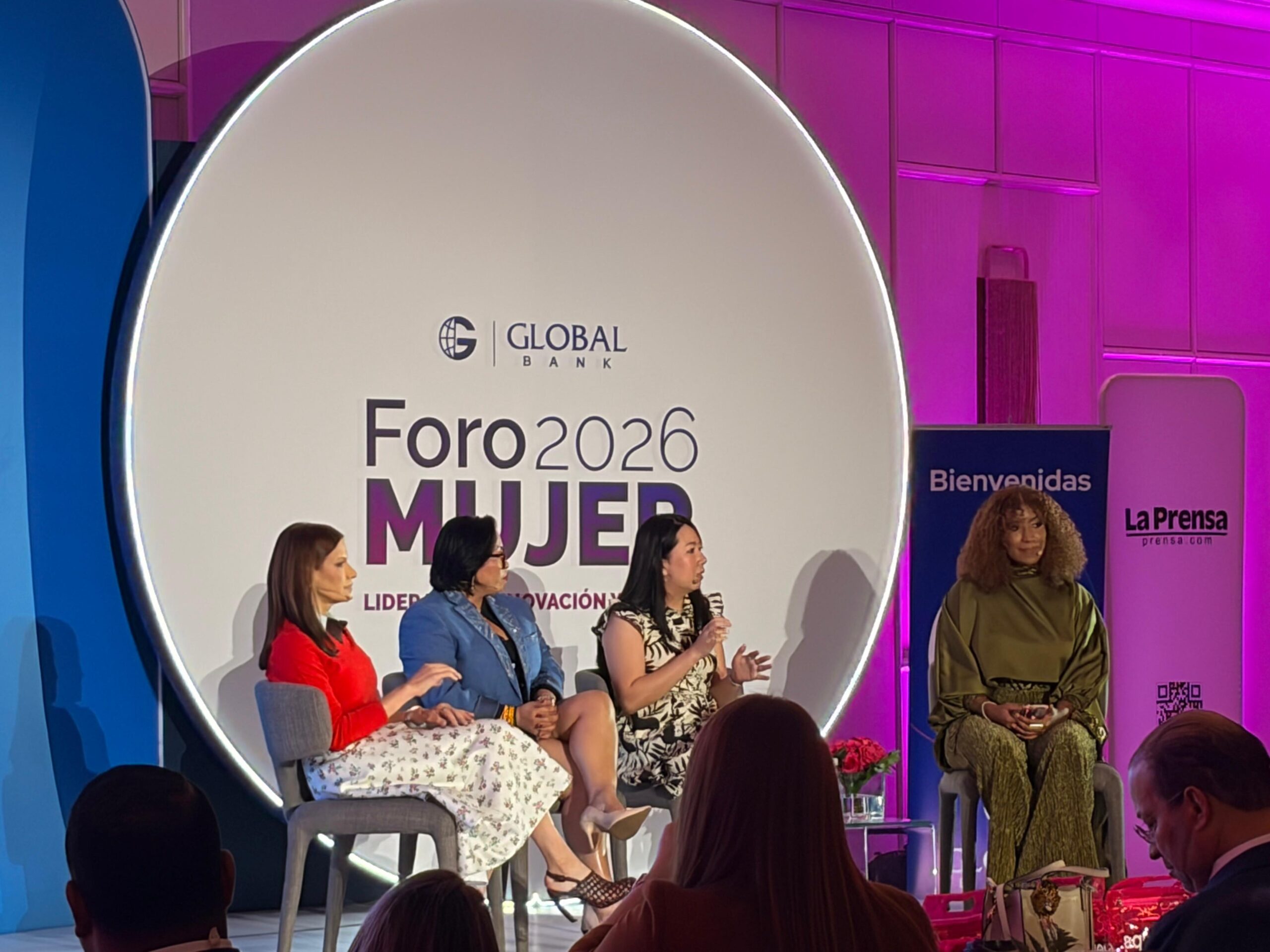 UMECIT participa en el Foro Mujer 2026: Liderazgo, innovación y legado