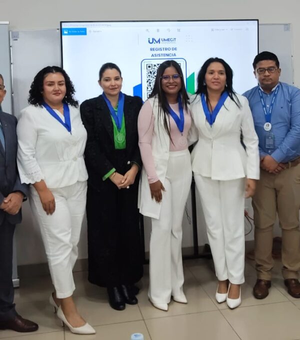 Sede La Chorrera participa activamente en la Jornada Nacional de Investigación Estudiantil