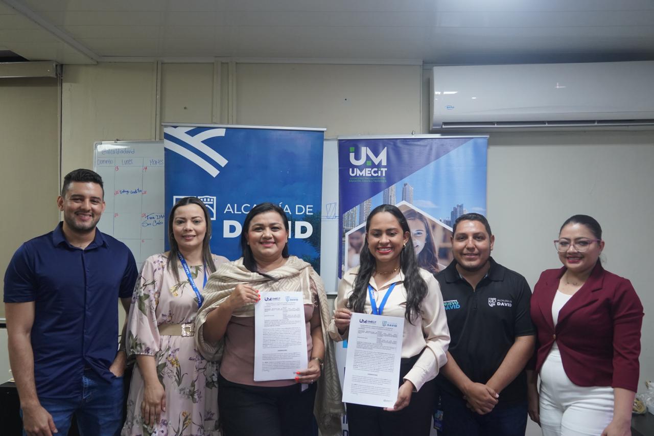 UMECIT y la Alcaldía de David firman convenio de cooperación interinstitucional