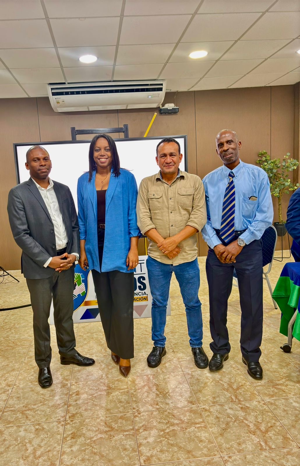 Formación práctica en Criminalística con panel académico sobre violencia laboral