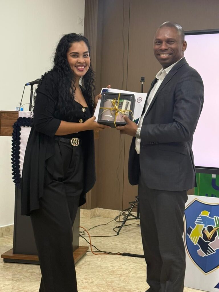 fe679deb-d3bd-48dc-ab50-6644f158e523