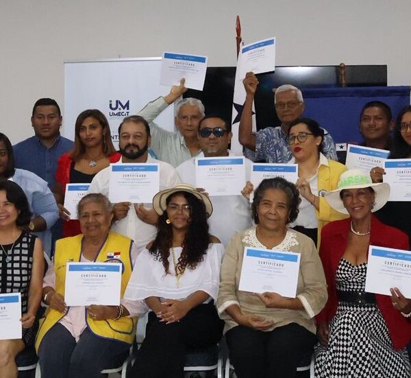 Seminario para la conformación del Primer Grupo de Veedores Ambientales en Panamá Oeste