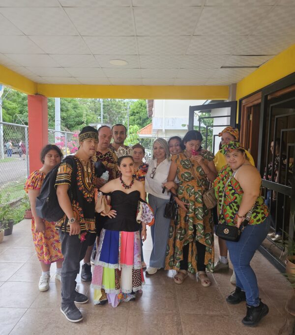 La Sede Chitré de UMECIT y la Fundación Niños Down de Herrera celebran el Mes de la Etnia Negra con jornada cultural e inclusiva