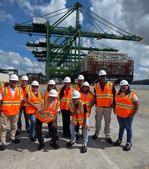 Gira educativa al Puerto PSA Panamá
