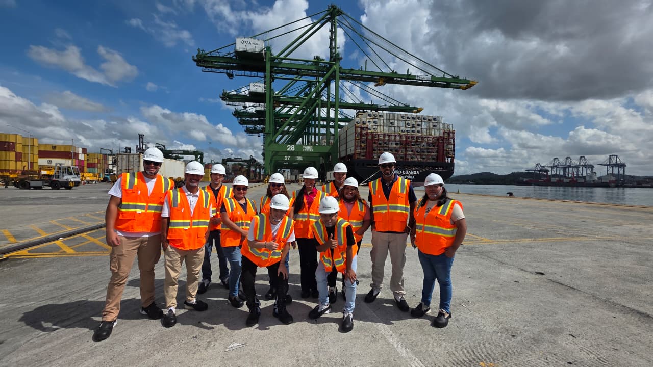 Gira educativa al Puerto PSA Panamá